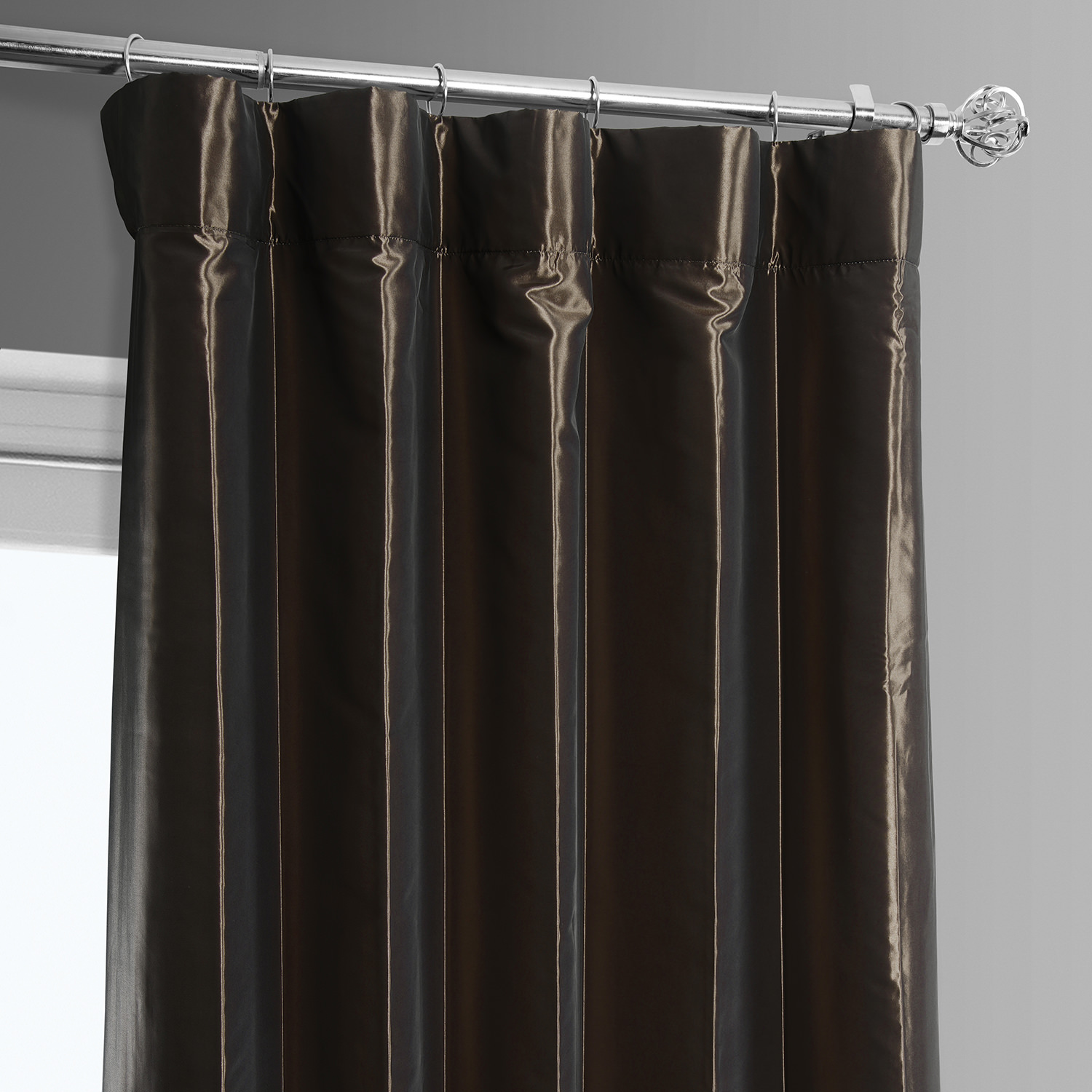 Banded Java Faux Silk Taffeta & Au Lait Creme Plush Velvet Curtain