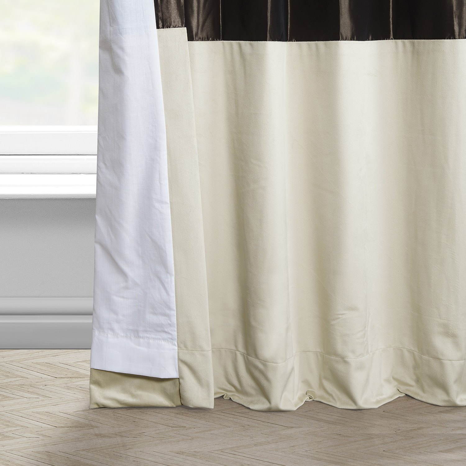 Banded Java Faux Silk Taffeta & Au Lait Creme Plush Velvet Curtain