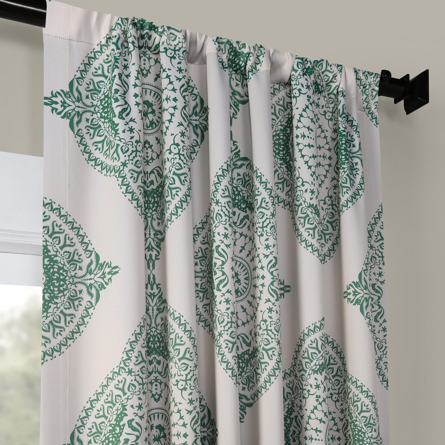 Henna Clover Blackout Room Darkening Curtain