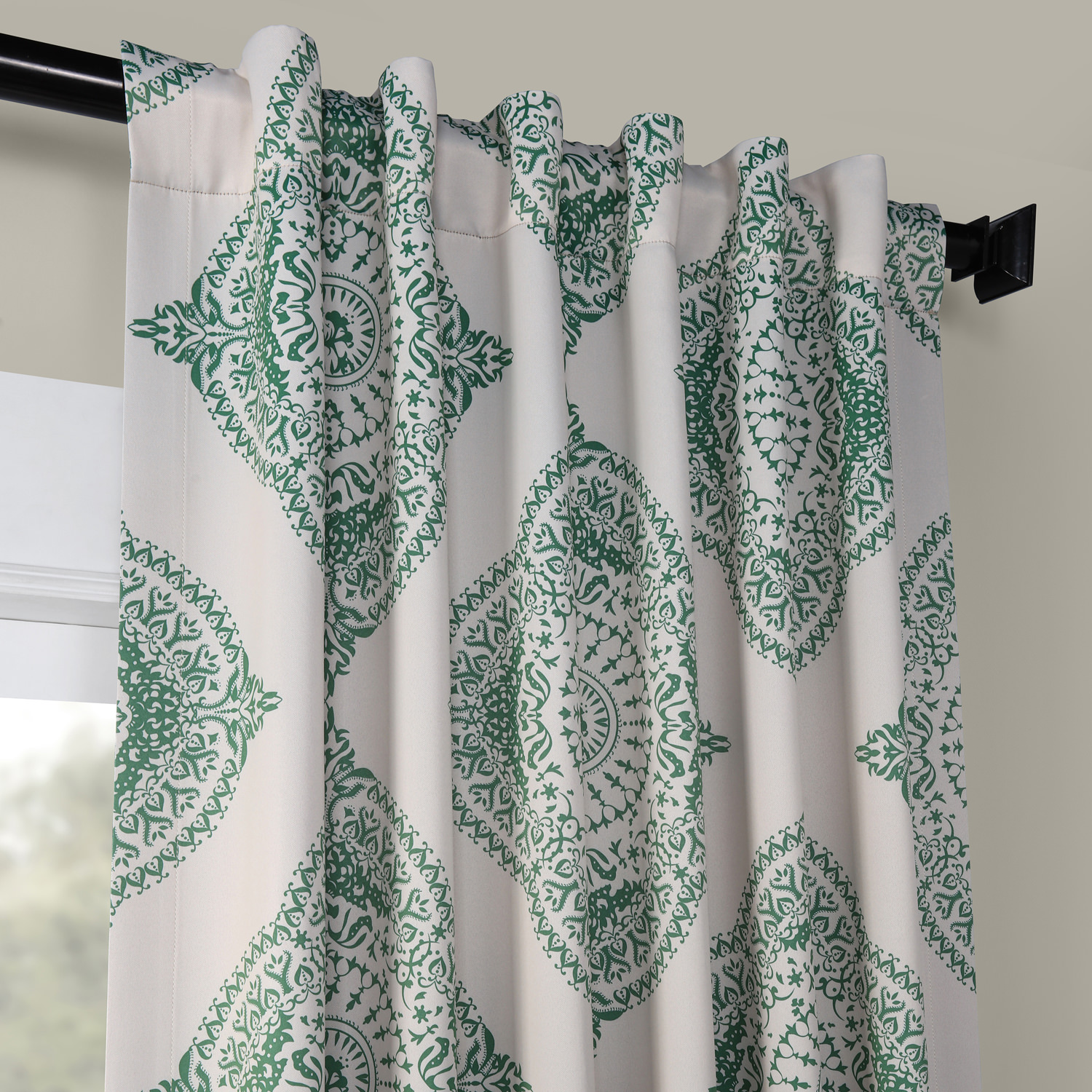 Henna Clover Blackout Room Darkening Curtain