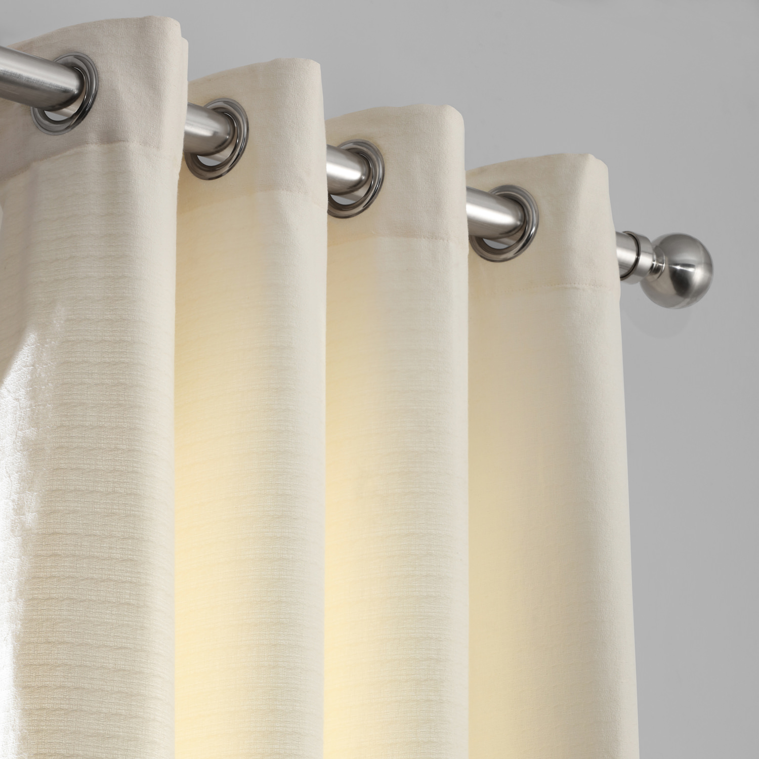 Pale Ivory Cotton Textured BarkWeave Grommet Curtain