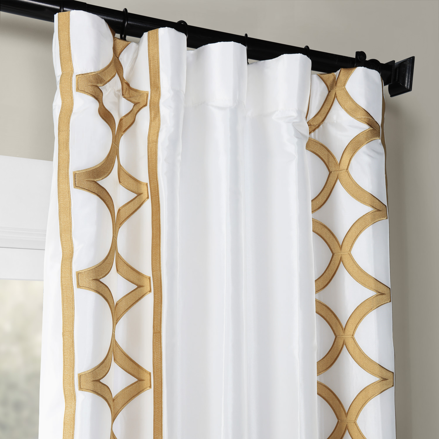 Espalier Off White Designer Embroidered Curtain