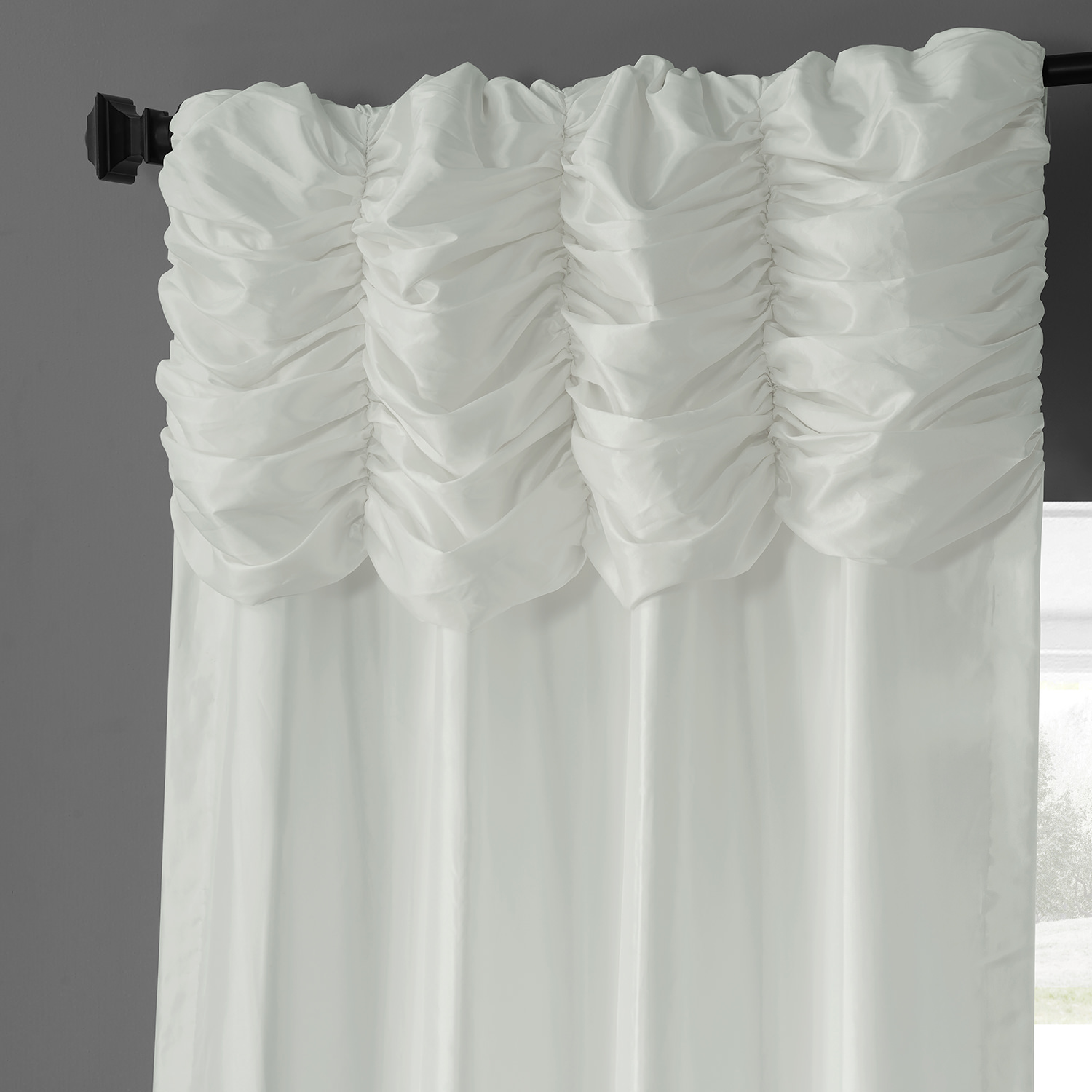 Eggshell Ruched Faux Solid Taffeta Curtain