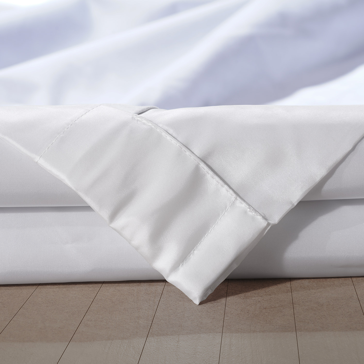 Signature Clever Cream Faux Silk Taffeta Hotel Blackout Swatch