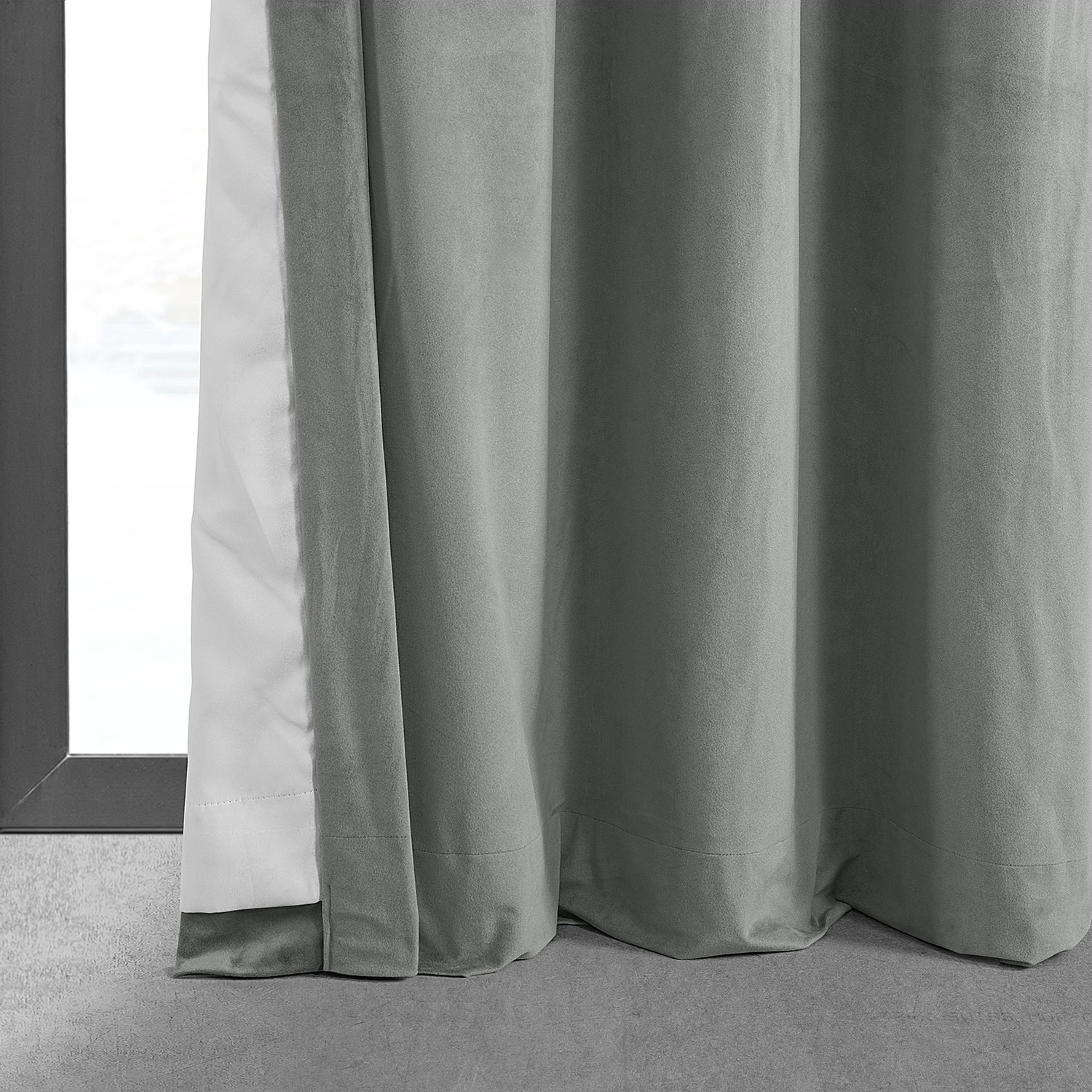 Signature Silver Grey Grommet Blackout Velvet Curtain