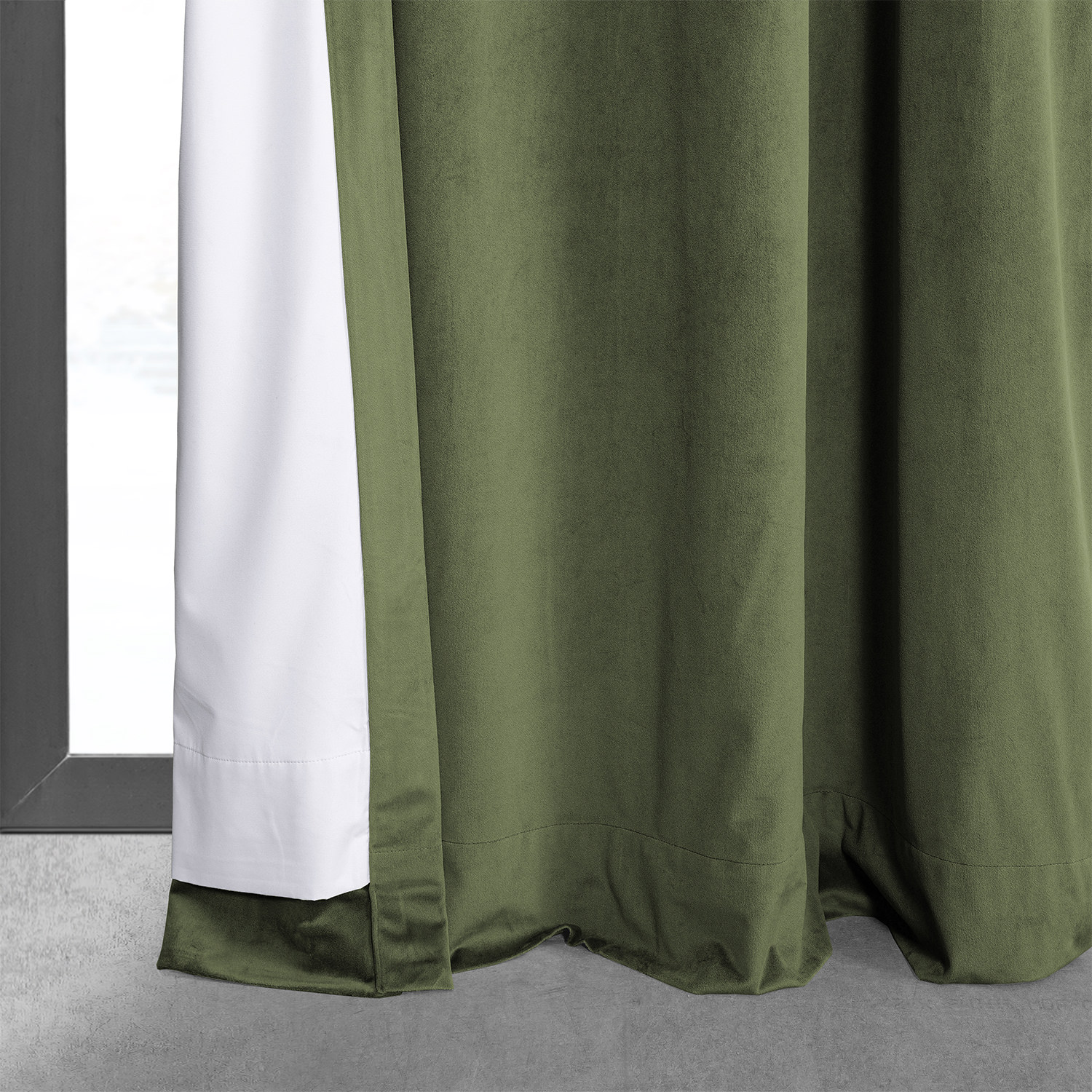 Signature Hunter Green Grommet Blackout Velvet Curtain