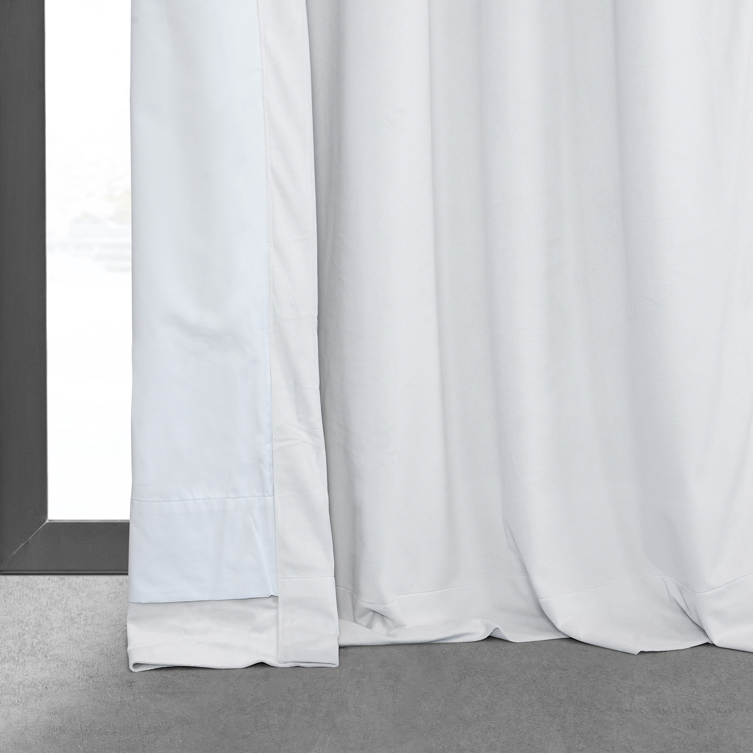 Signature Primary White Pleated Blackout Velvet Curtain