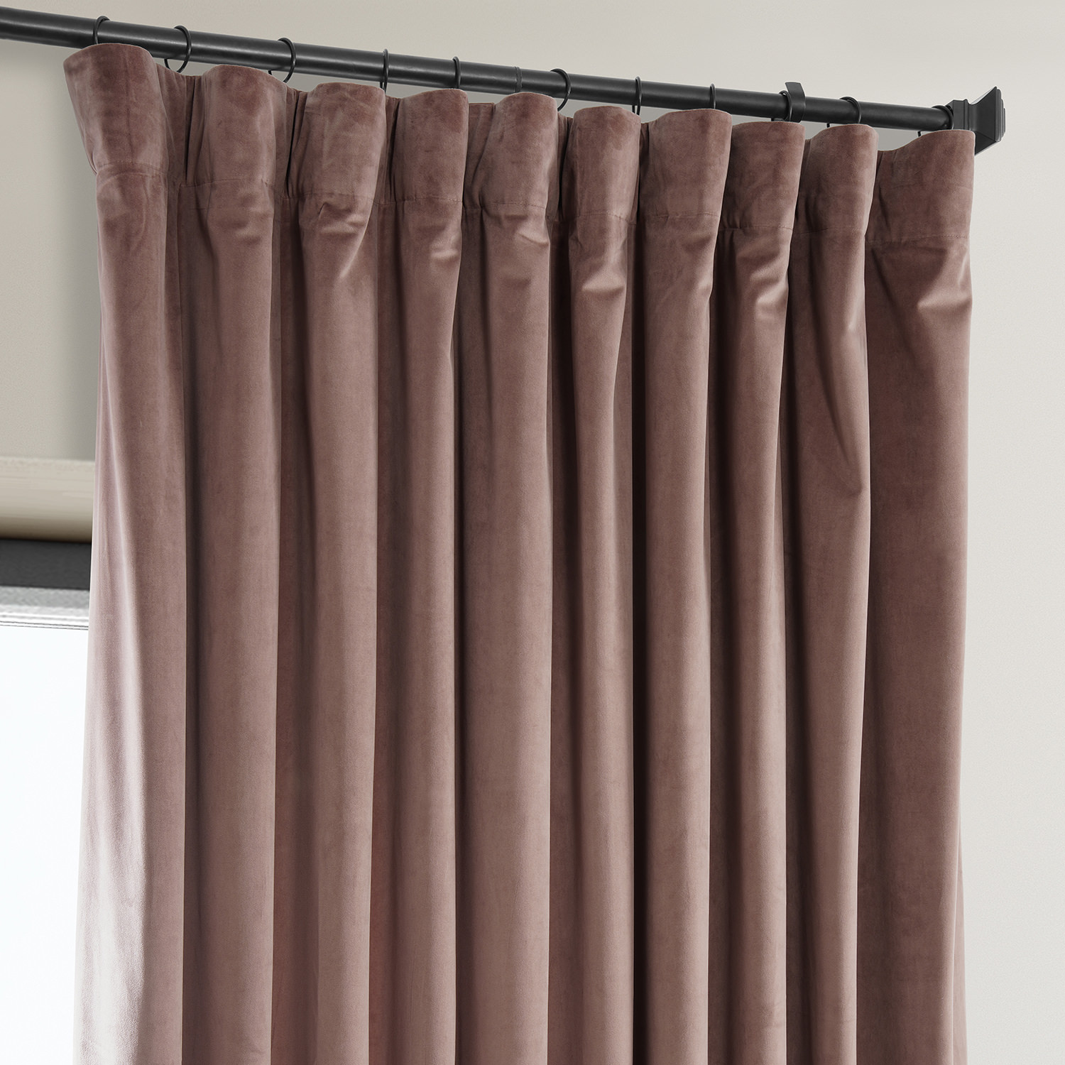 Wild Rose Heritage Plush Velvet Extrawide Curtain