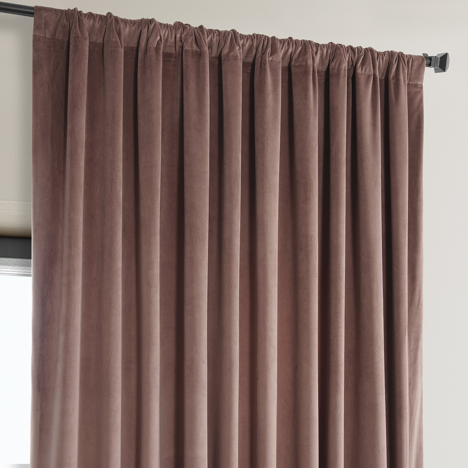 Wild Rose Heritage Plush Velvet Extrawide Curtain