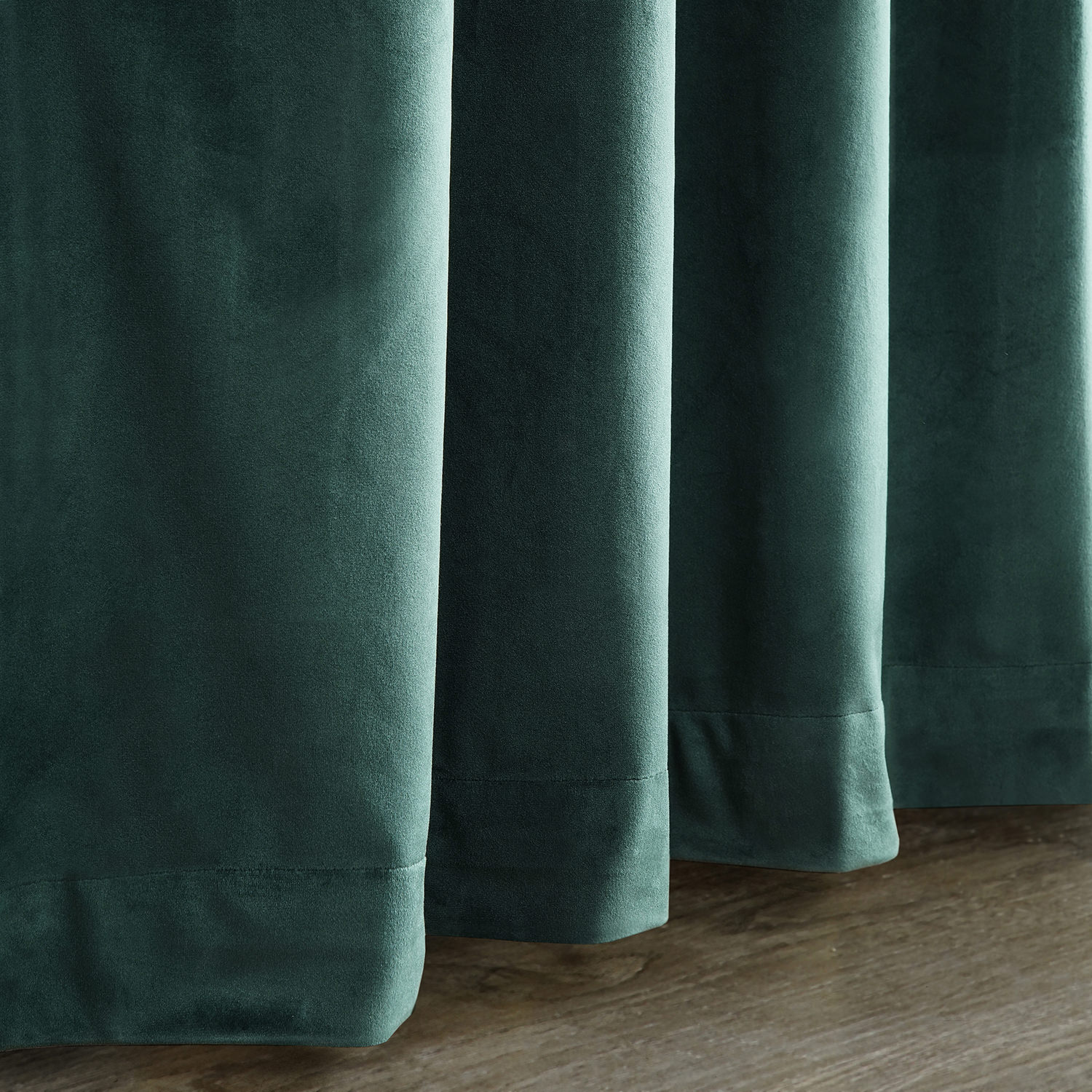 Forestry Green Heritage Plush Velvet Curtain