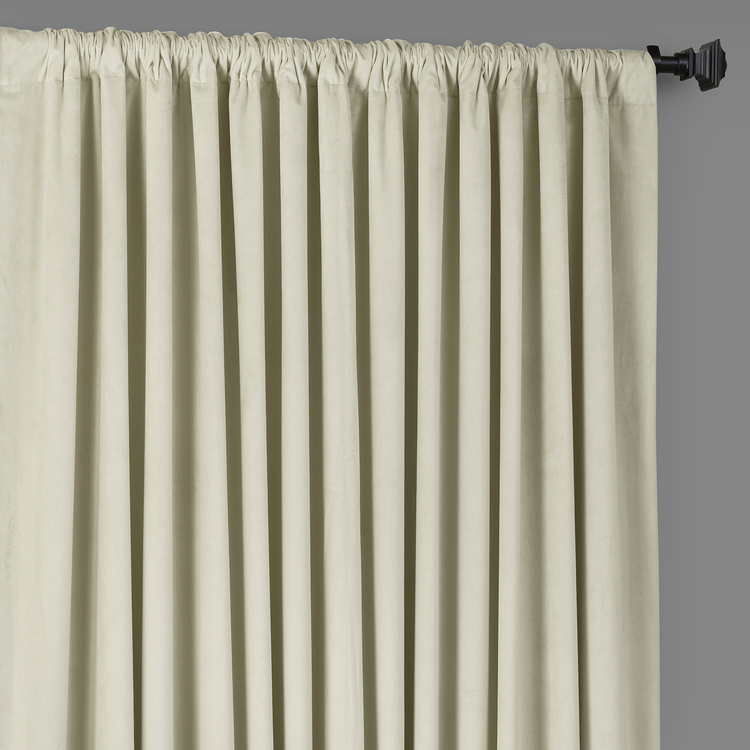 Au Lait Creme Heritage Plush Velvet Extrawide Curtain