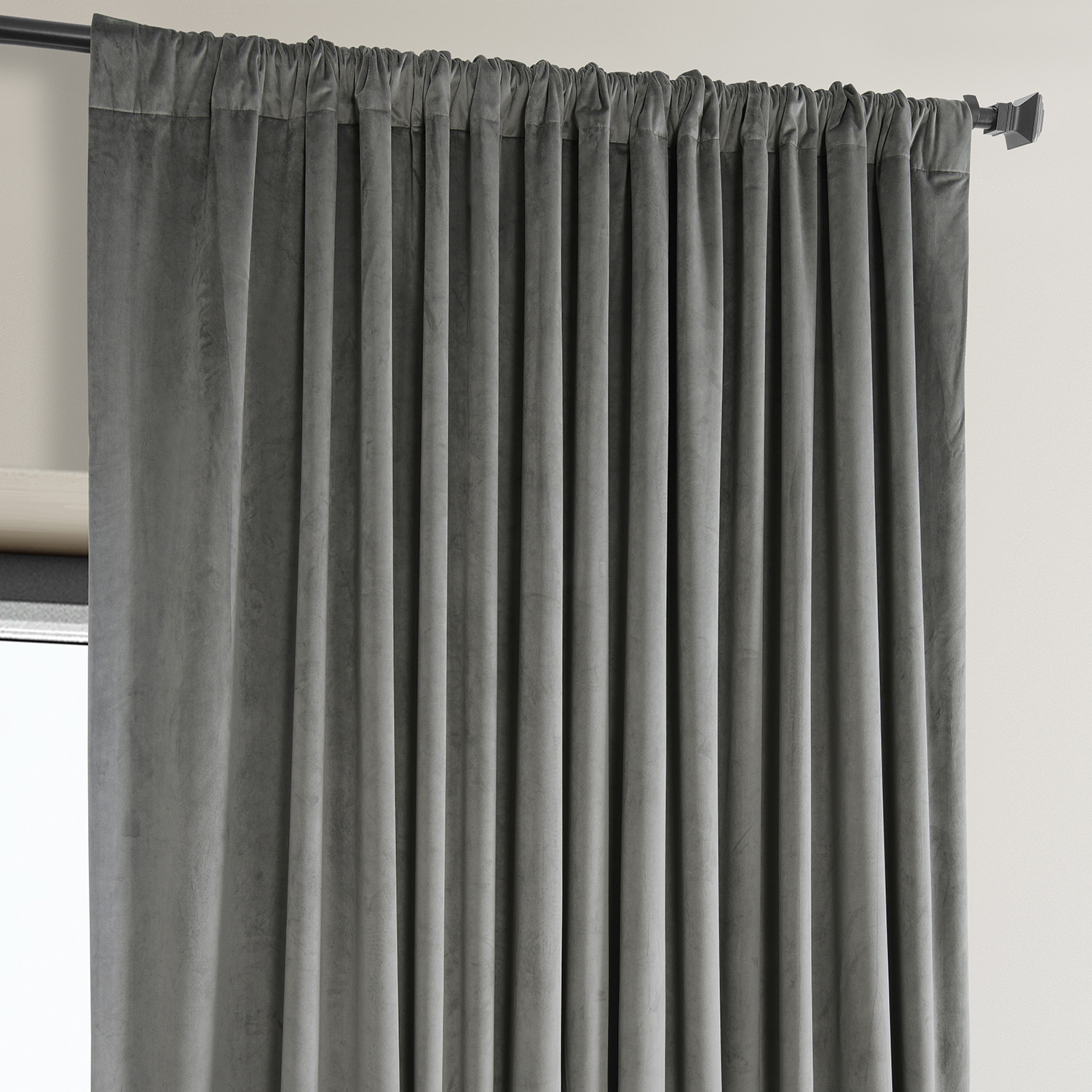 Signature Nightlife Grey Plush Velvet Extrawide Hotel Blackout Curtain