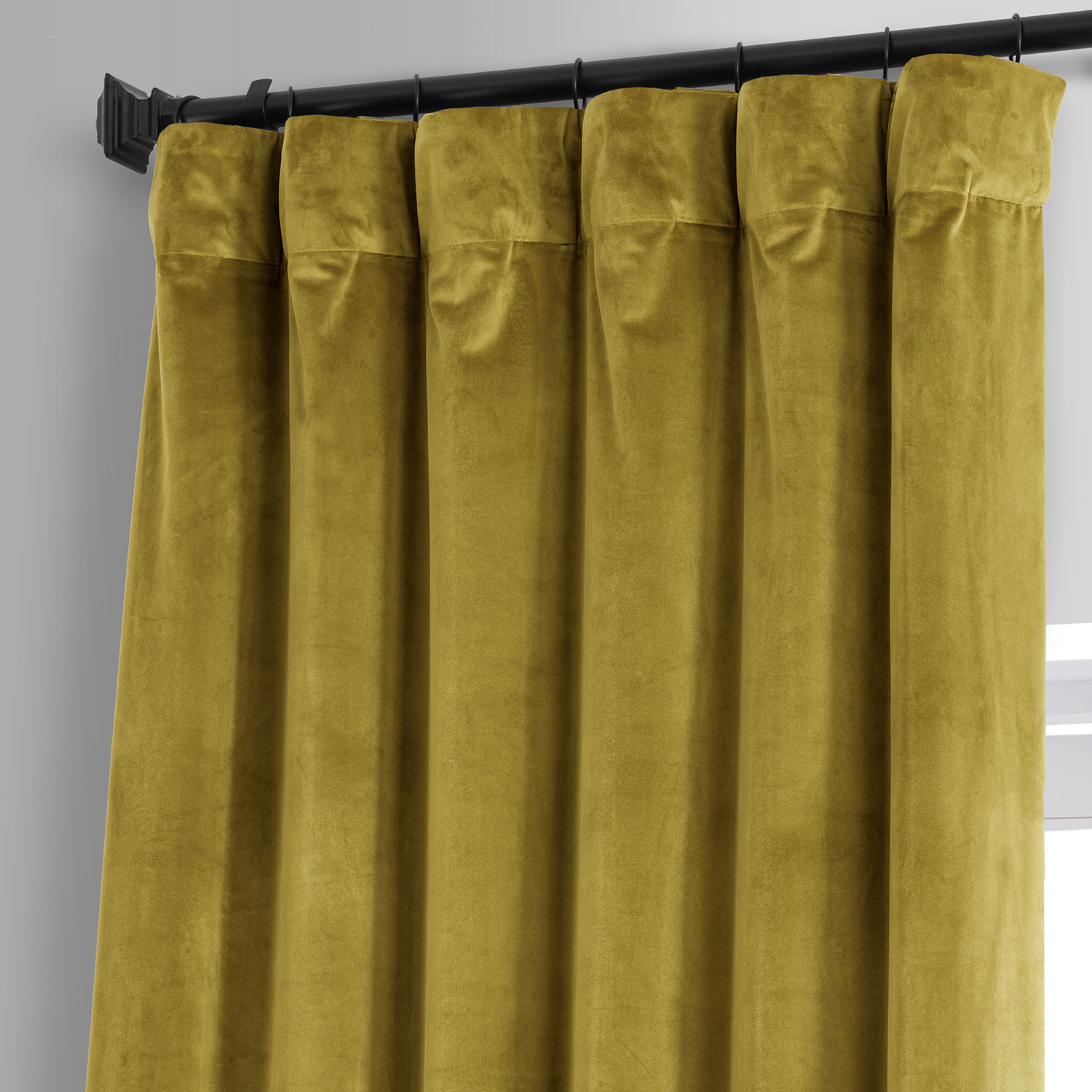 Signature Babalonia Green Plush Velvet Hotel Blackout Curtain